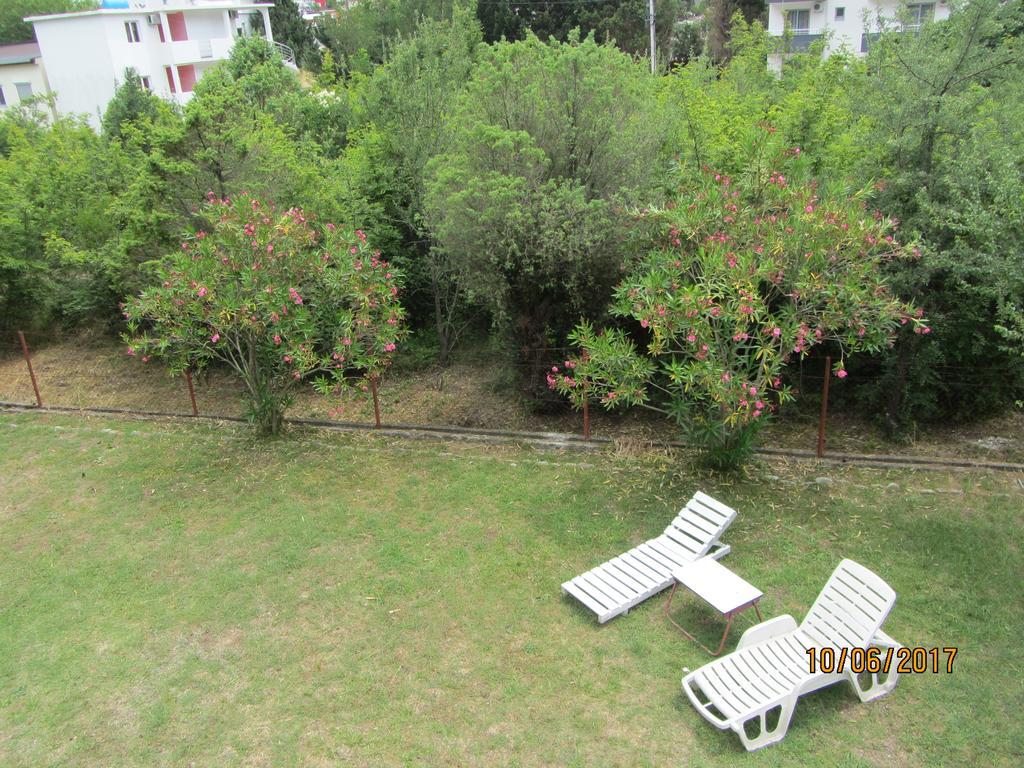 Holiday Home Idyllic Cottage Čanj Esterno foto